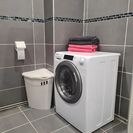 Hyper-centre Apartment *
